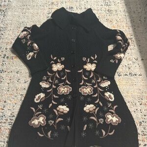 Sweater with embroidery flowers on it Saint Tropez West size PL